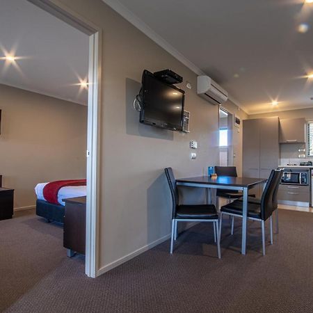 Amity Court Motel Stratford Eksteriør billede